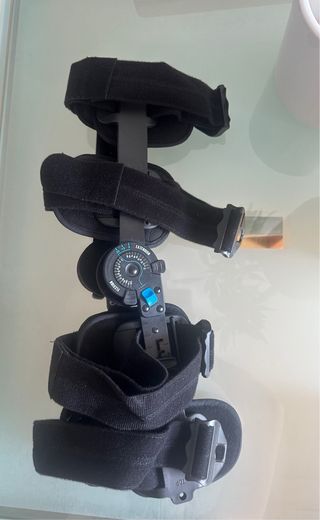 Rodillera ROM telescópica