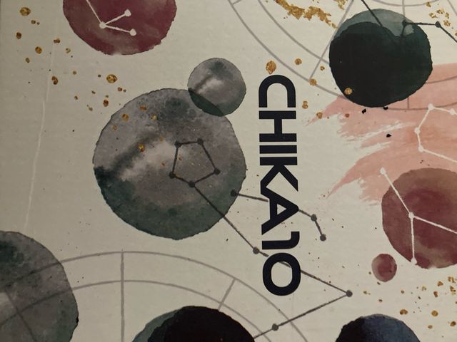 Botines marrones con estampado floral