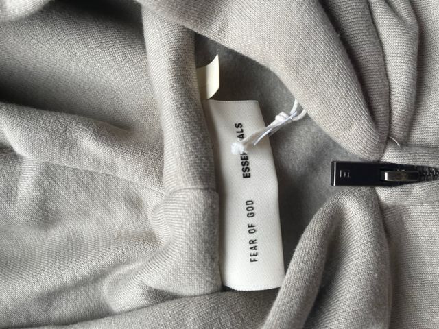 Sudadera Essentials Talla L Caqui