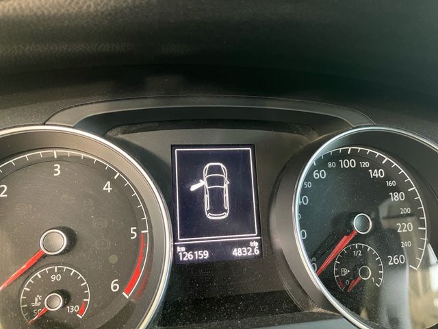 Volkswagen Golf Business 1.6 TDI 85 kW (115 CV)