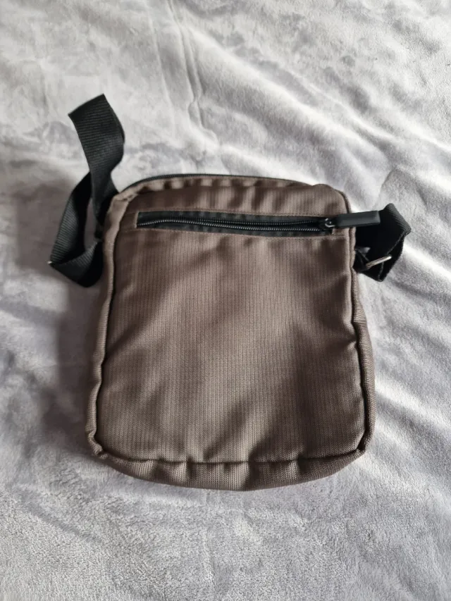 Bandolera hombre negra y marrón