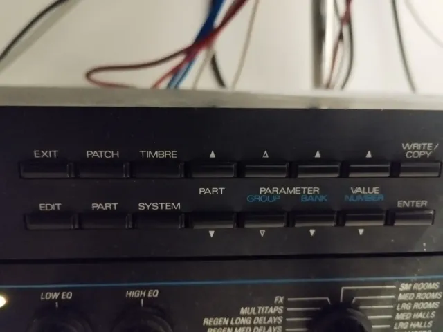 Roland D-110 Módulo Sonido Sintetizador