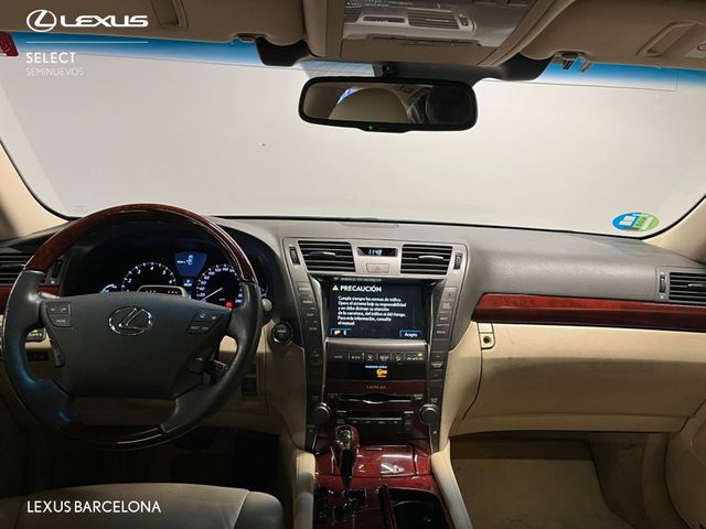 Lexus LS600h CORTO AMBASSADOR 2007 REF 8101