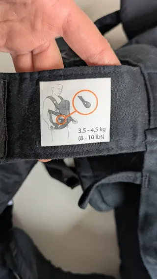 Mochila Porta Bebé BabyBjörn Negra
