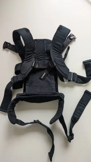 Mochila Porta Bebé BabyBjörn Negra