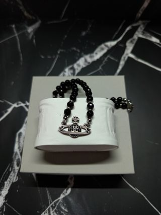 Collar Vivienne Westwood Orb Negro Plata