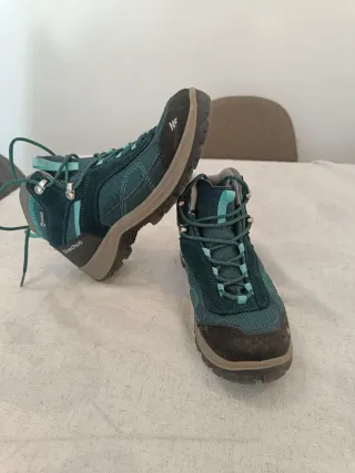 Botas de montaña Quechua verde/azul