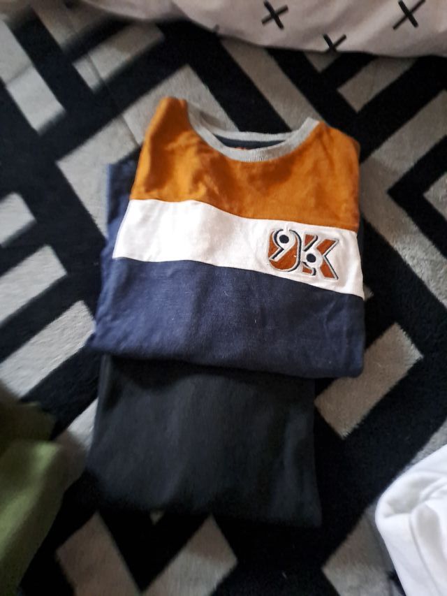 Conjunto chándal niño regalo pantalon y 2 camiseta