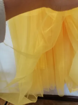 Falda larga tul amarilla