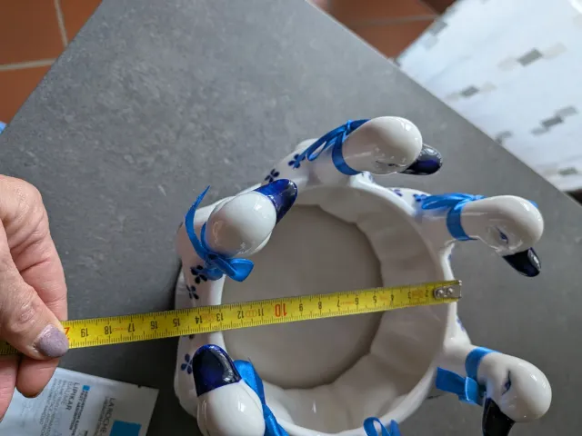 Contenitore porcellana cigni decorati