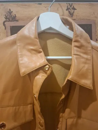 Sobrecamisa polipiel camel talla L