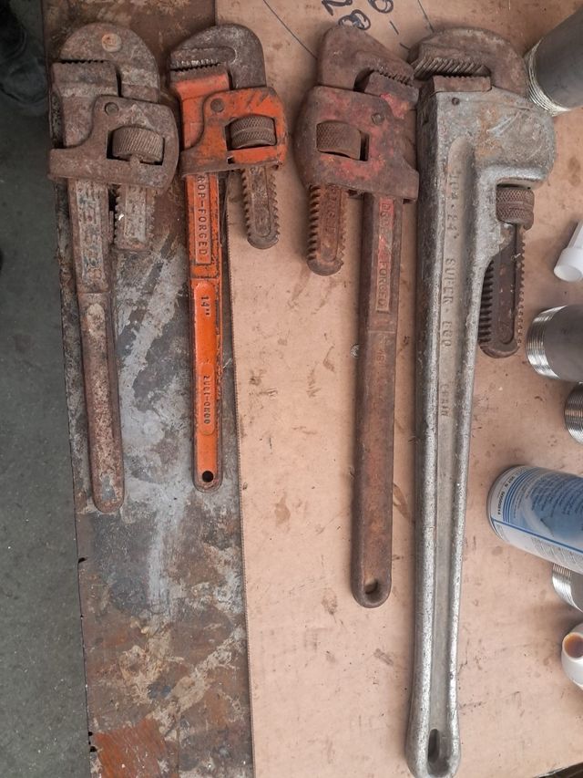 Juego de 4 llaves de tubo