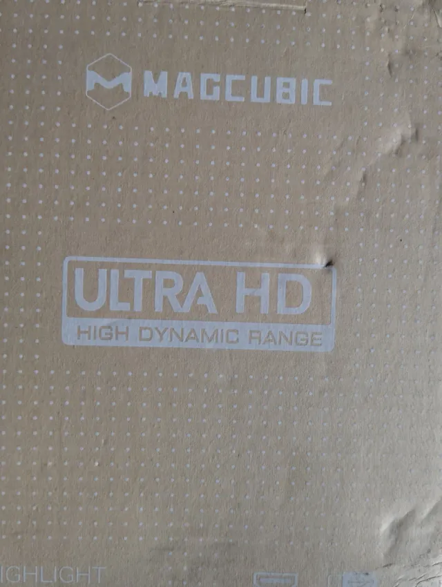 Proiettore portatile Magcubic HY300 PRO