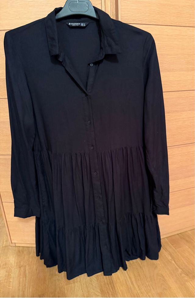 Vestido negro Stradivarius talla M