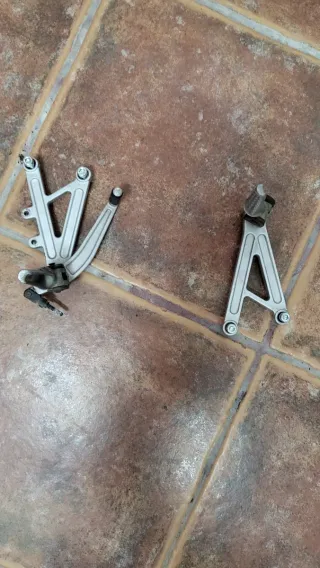 Estriberas Derbi GPR 50