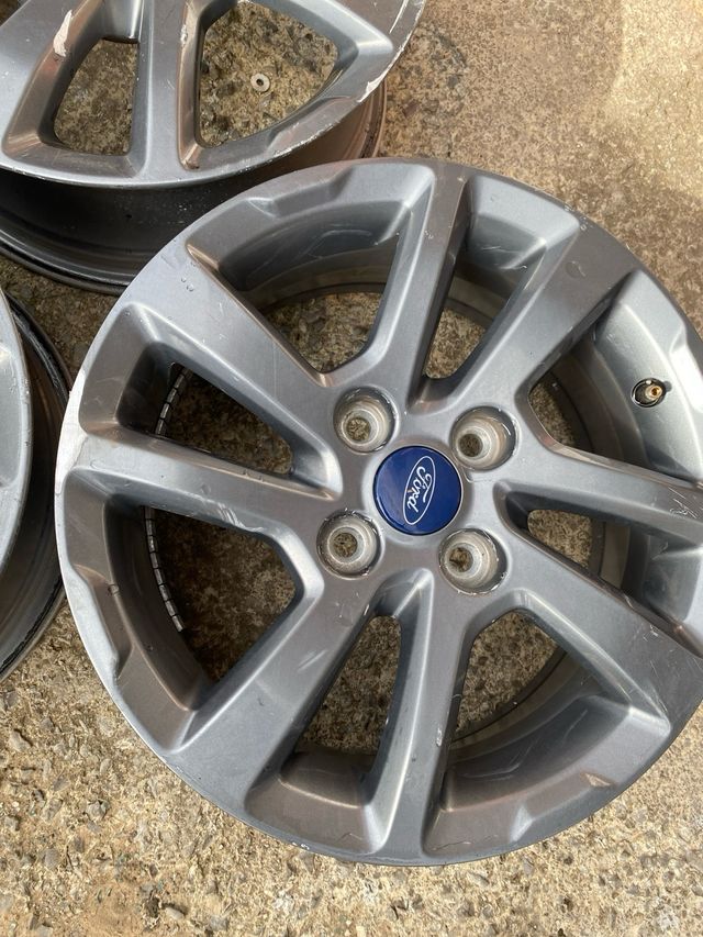 Llantas Ford 15 pulgadas