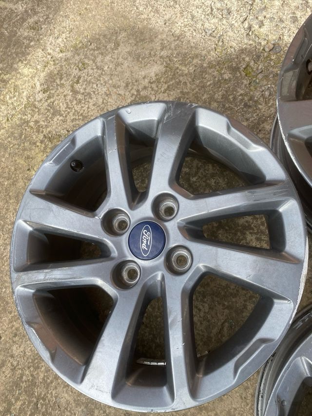 Llantas Ford 15 pulgadas