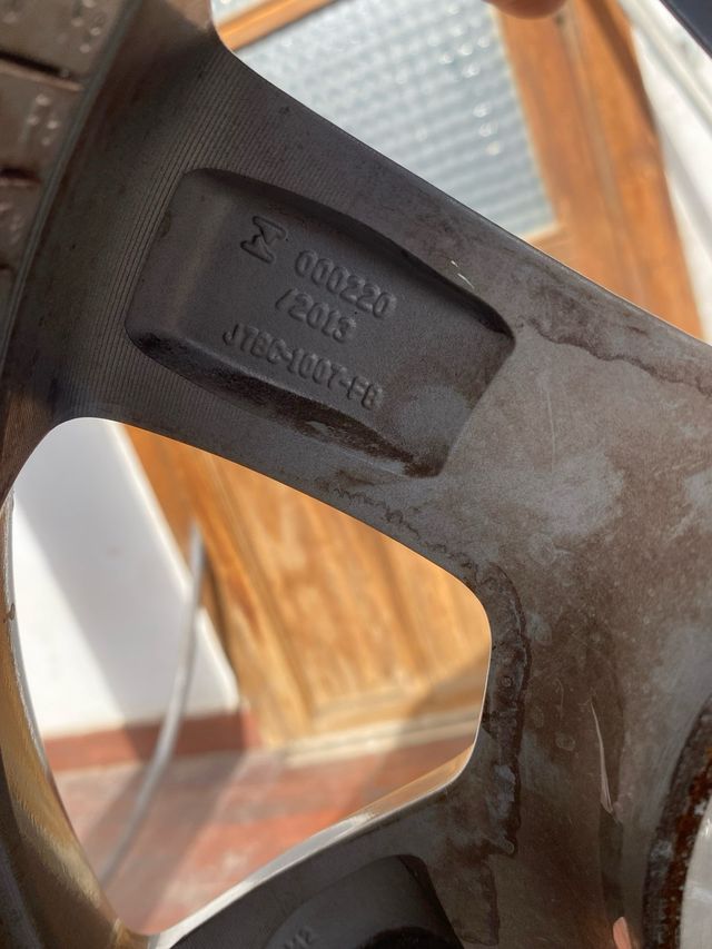 Llantas Ford 15 pulgadas