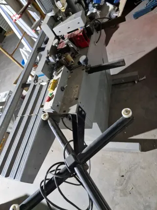 Máquina para muebles