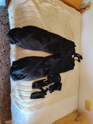 Equipación esquí niño.