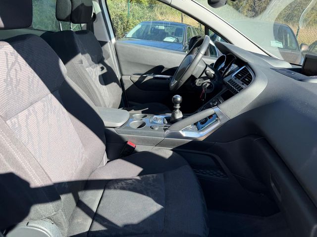 Peugeot 3008 1.6 THP 155 