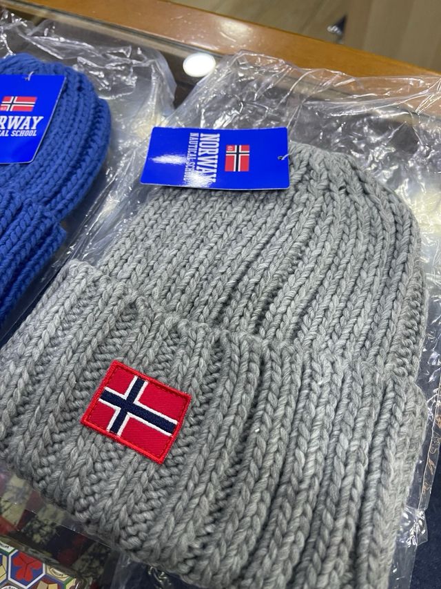 2 Cappelli Norway Nautical School Nuovi