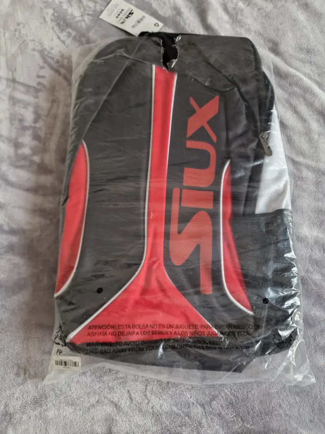 Mochila Siux Negra y Roja