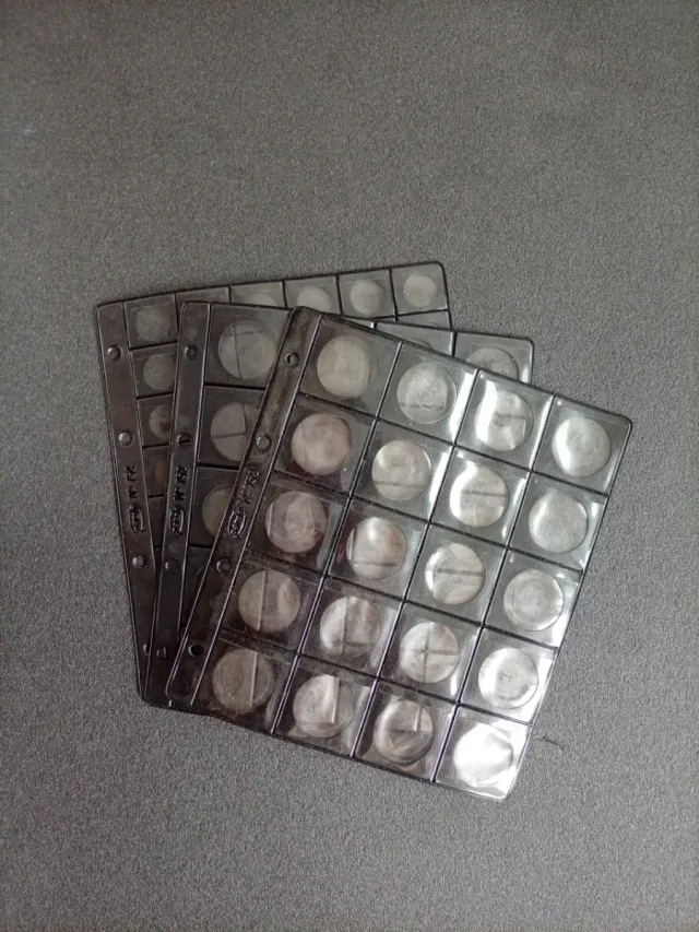 (x3) Hojas PARDO (x3)