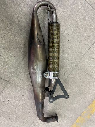 Escape Yasuni Carrera Minarelli Horizontal