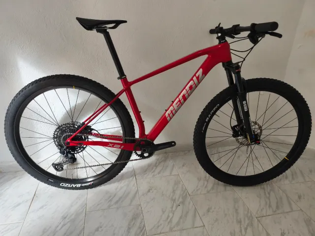 Mendiz X21 Carbono Talla M 2025 !!OPORTUNIDAD!!
