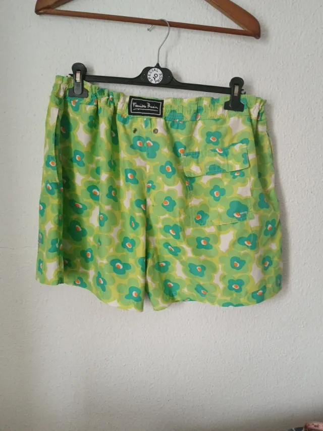 Bañador estampado floral verde Talla 54 en etiquet