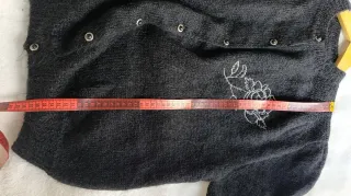 Jersey Lana Vintage Bordado Flor Negra