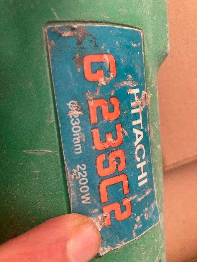 Amoladora profesional 230mm 2200W Hitachi