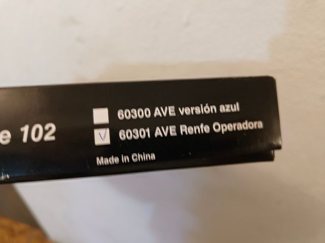 Ave serie 102 "pato" Renfe Operadora Startrain N