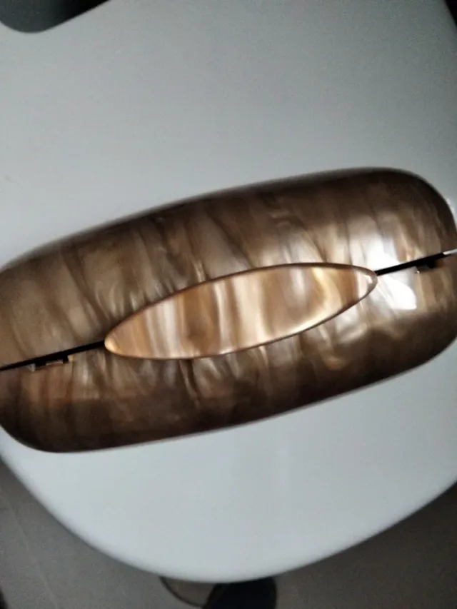 Bolso de fiesta dorado