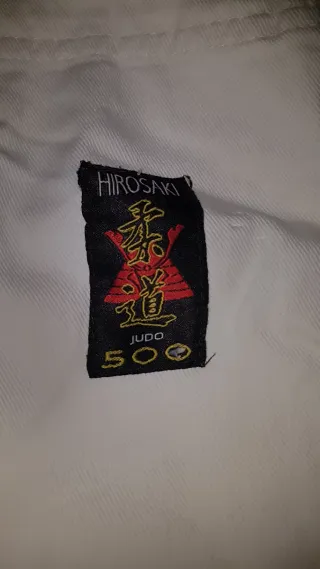 Kimono Judo HIROSAKI 500 como nuevo. Solo arrugado