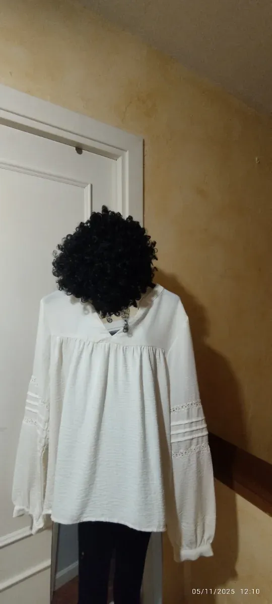Elegante blusa bianca