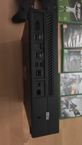 Xbox One 500GB + 2 Mandos + 5 Juegos + Kinect