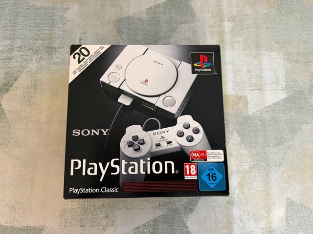 Mini consola PlayStation Classic SELADA