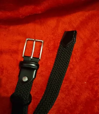 Cintura nera intrecciata