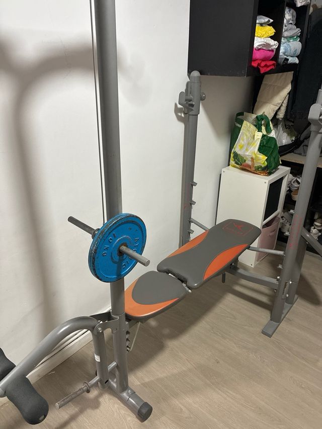 Banco de pesas multifuncional BM 470