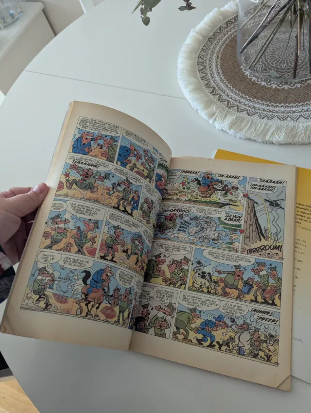 Comic Mortadelo y Filemón "La Gomeztroika"