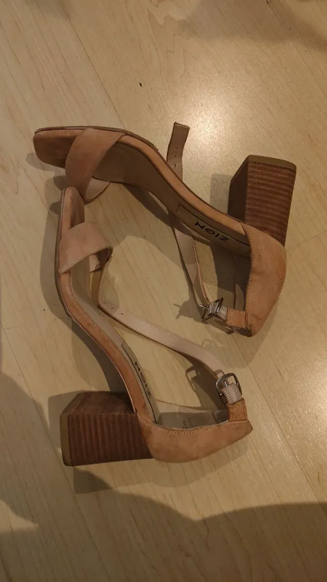 Sandalias tacón ZIGN Talla 38