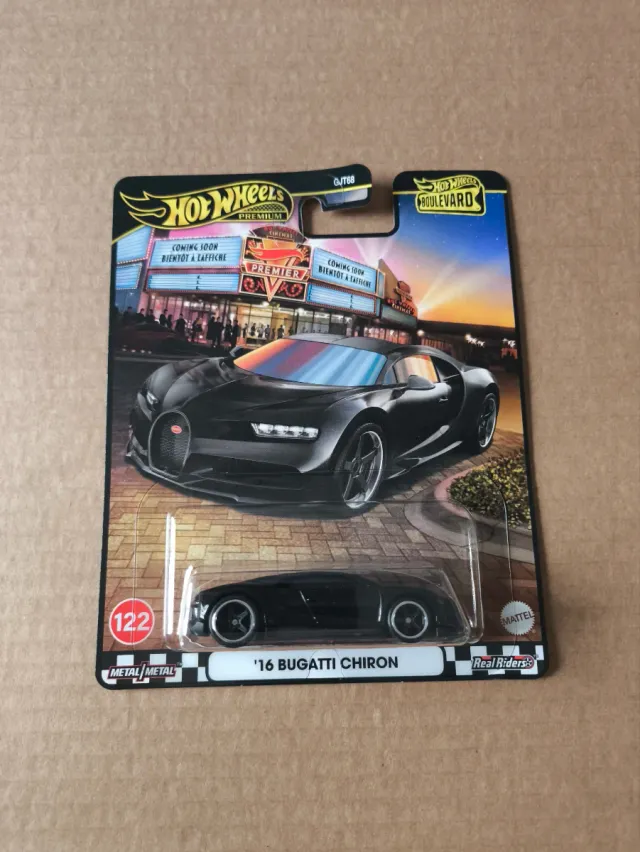 Hot Wheels Boulevard '16 Bugatti Chiron