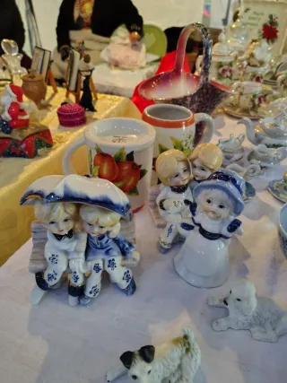 Soprammobili in porcellana