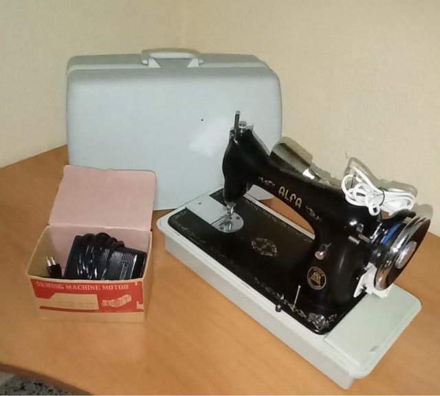 Máquina de coser Alfa Automática