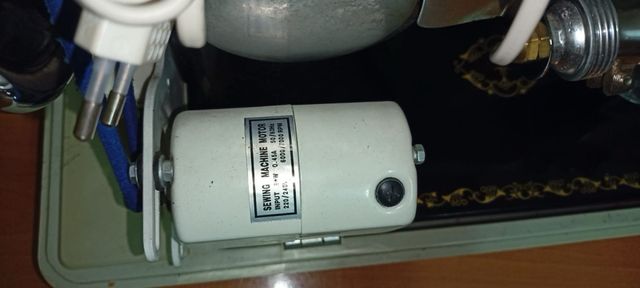 Máquina de coser Alfa Automática