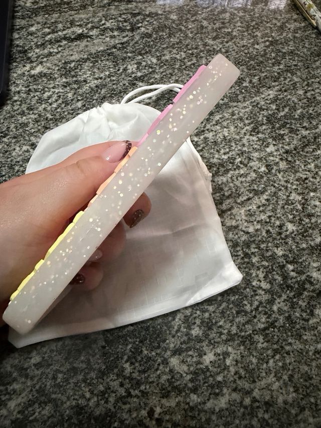 Funda Bimba y Lola iPhone 16