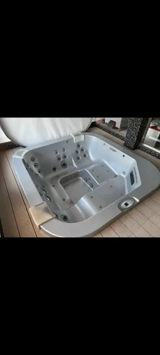Jacuzzi Santorini COMO NUEVO