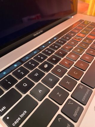 MacBook Pro 16” 2019 i9 Plata
